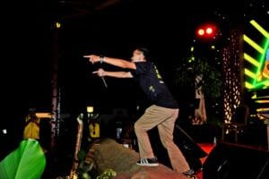 Foto perform Mendadak DJ untuk acara family gathering perusahaan